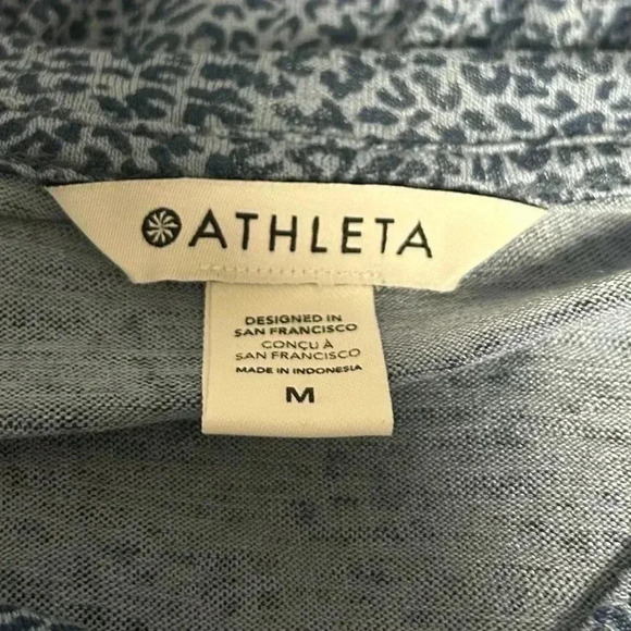 Athleta  Tee - Picture 4 of 7